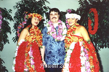 me and 2 lovely ladies - Friday, July 20, 2001