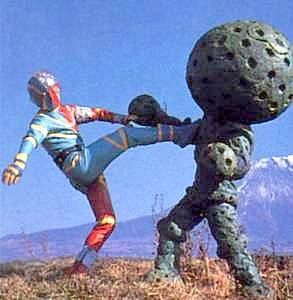 Kikaida vs Sponge Green